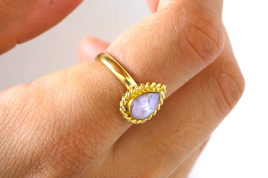 Anello AMELIA con petali di ortensia lilla