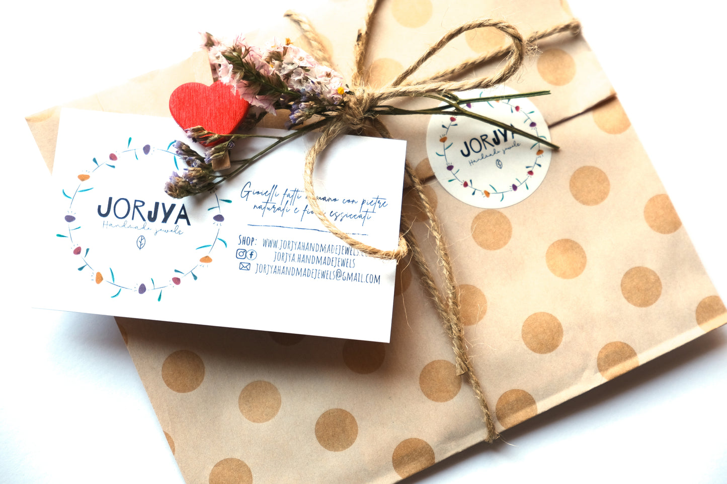 Confezione regalo (specificare nelle note se è di Natale)