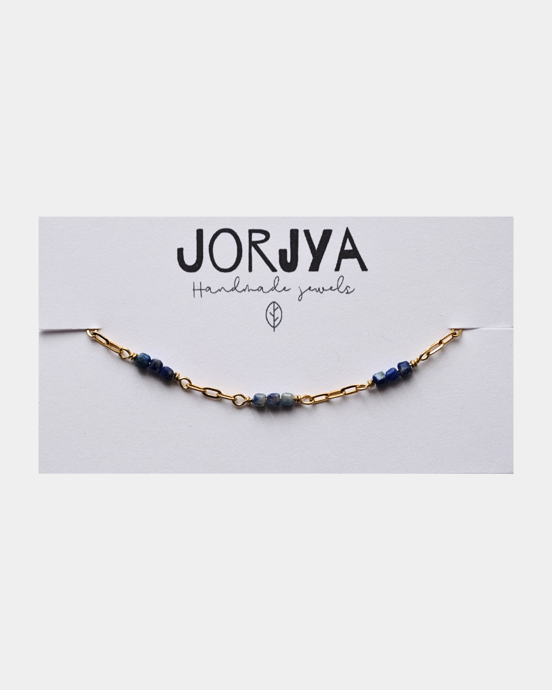 Bracciale con maglie allungate e pietre cubiche di lapislazzuli