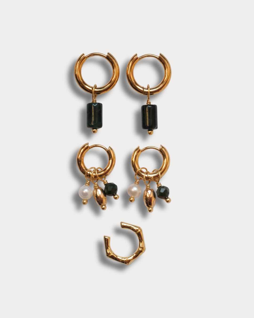 SET CON EARCUFF - Set di due paia di orecchini e earcuff con pietre di agata indiana e perle di fiume