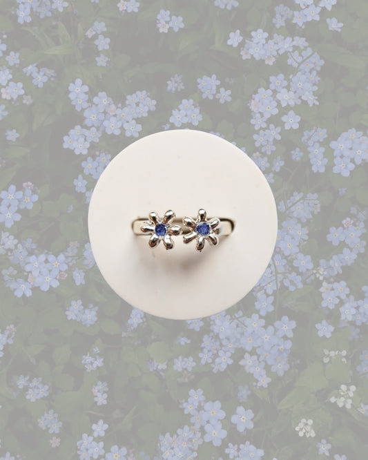Anello in argento 925 regolabile a forma di non ti scordar di me con frammenti di fiori
