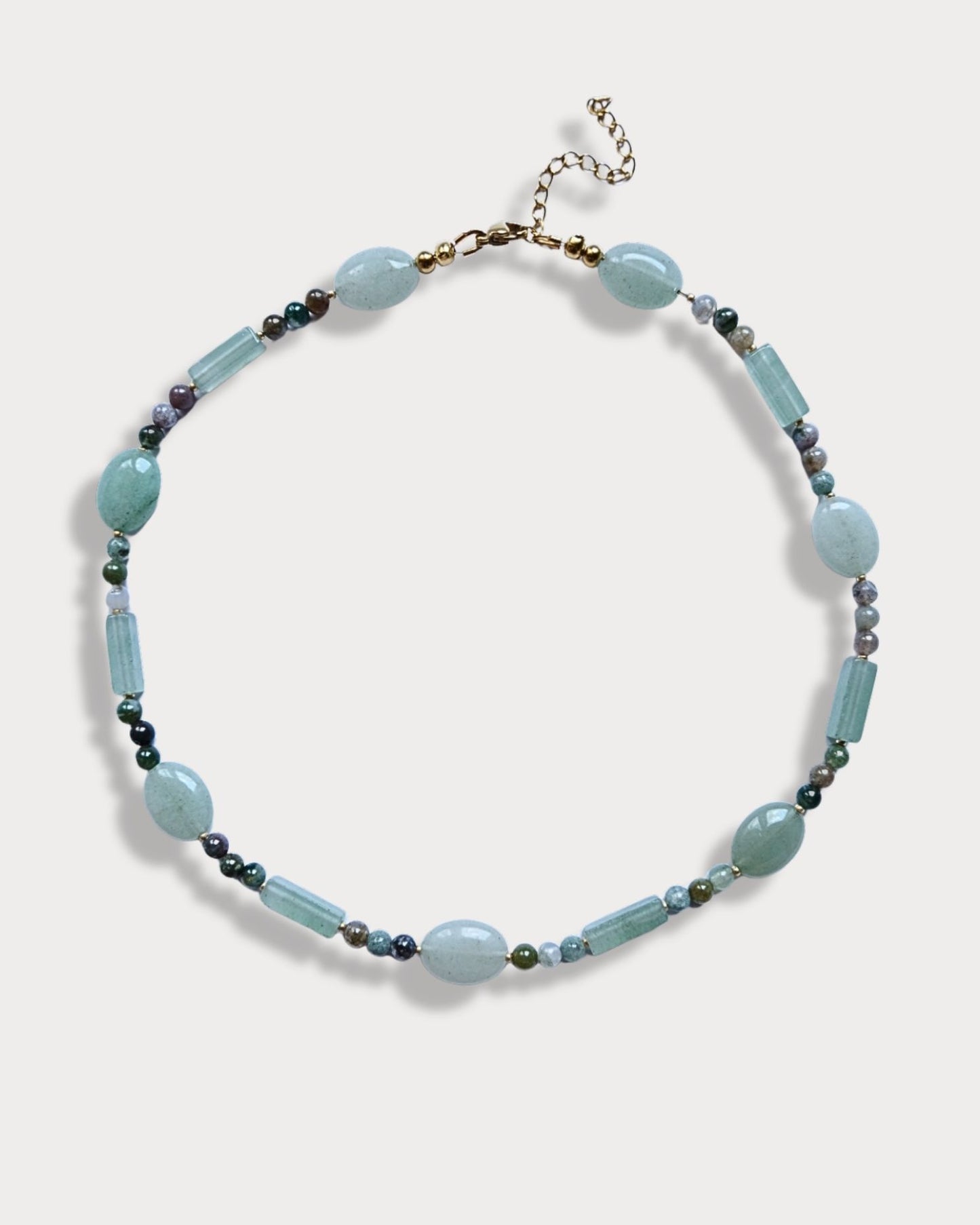 Collana girocollo di pietre naturali di avventurina e di agata indiana