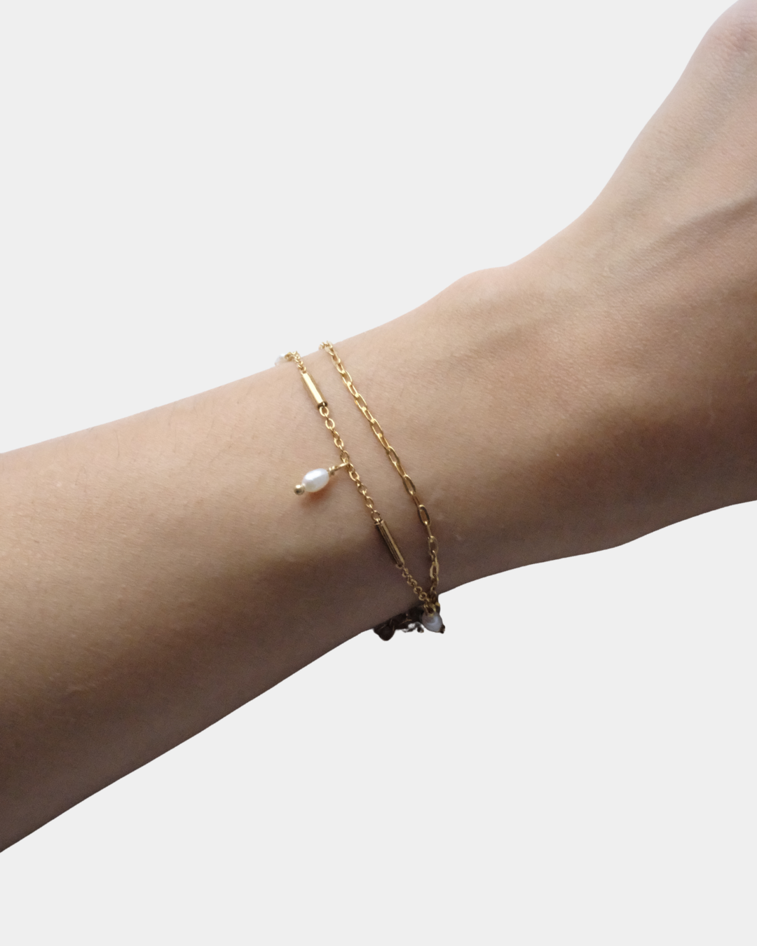 Bracciale con doppio filo con perle di fiume