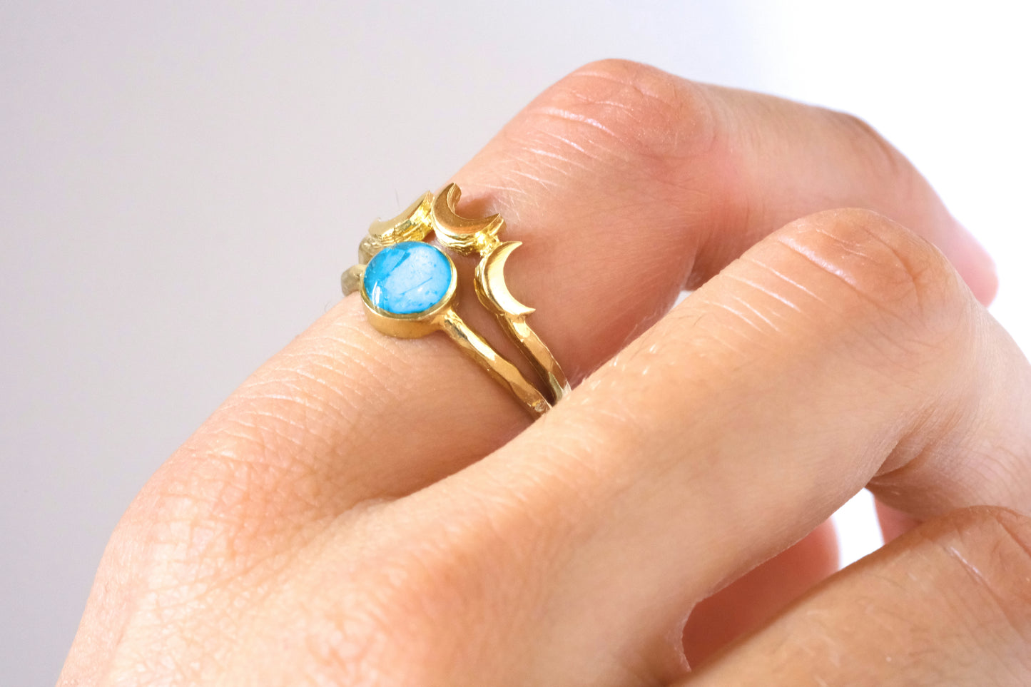 Anello CECILIA con petali di ortensia azzurra