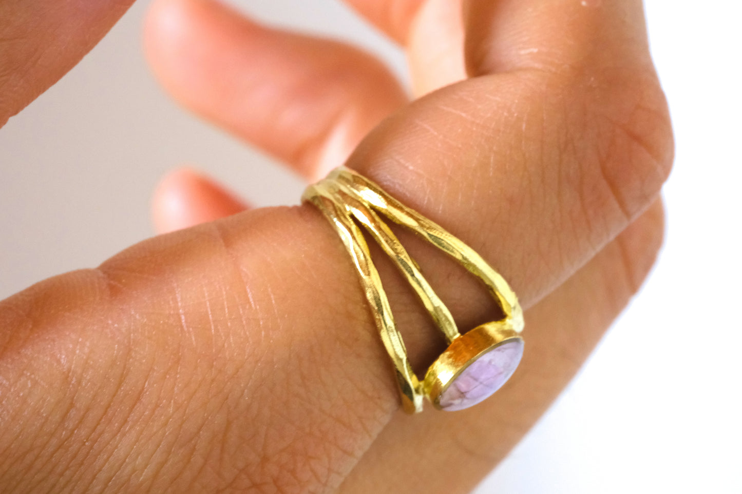 Anello OLGA con petali di ortensia lilla