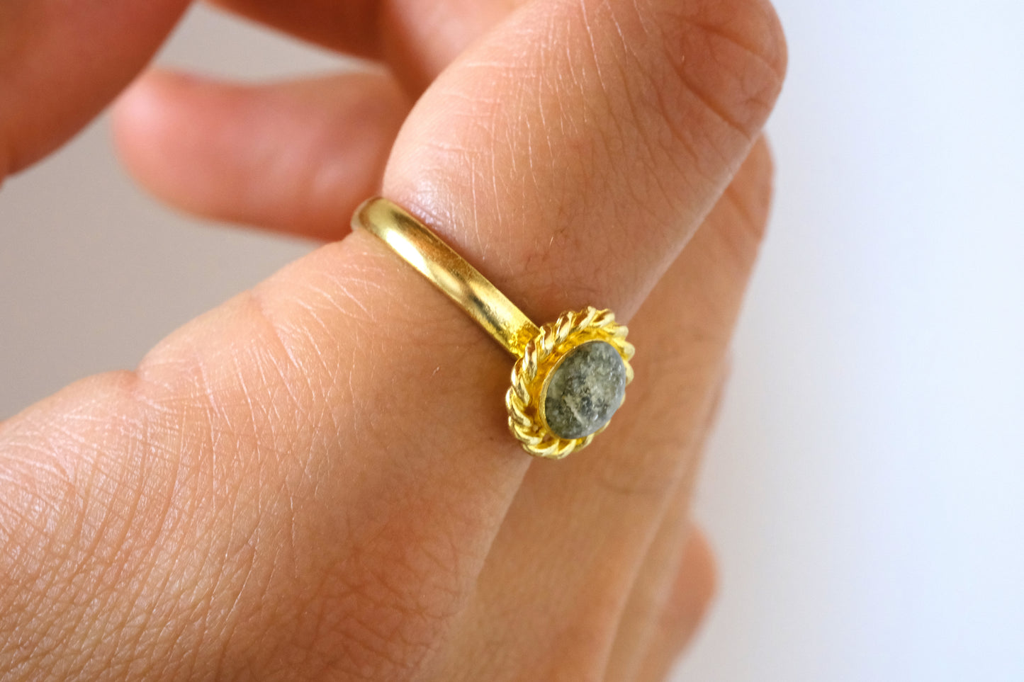 Anello MARIA ANTONIETTA con foglie di salvia
